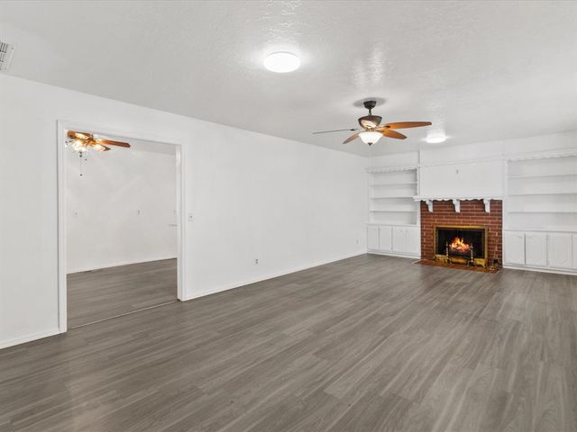 3112 N Viewpoint Drive, Midwest City, OK 73110