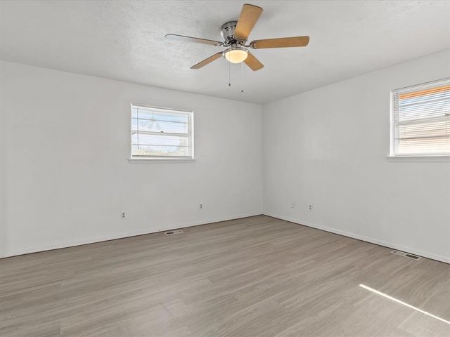 3112 N Viewpoint Drive, Midwest City, OK 73110