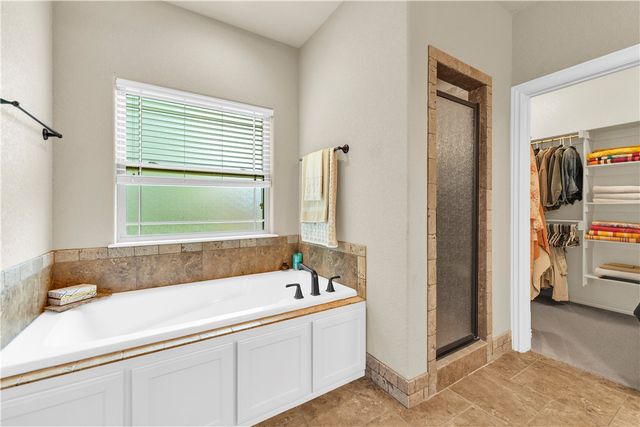 3503 NE Oaktrace Avenue, Bentonville, AR 72712