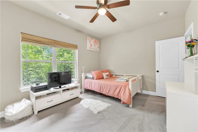 3503 NE Oaktrace Avenue, Bentonville, AR 72712
