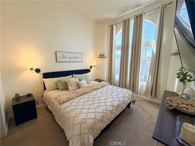 23921 Del Monte 34, Valencia, CA 91355