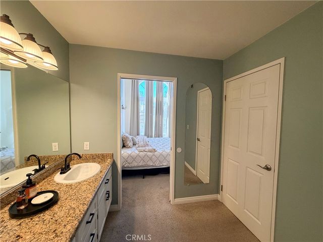 23921 Del Monte 34, Valencia, CA 91355