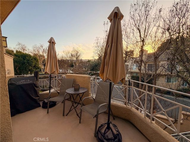 23921 Del Monte 34, Valencia, CA 91355