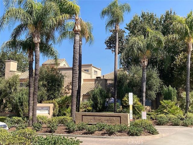 23921 Del Monte 34, Valencia, CA 91355