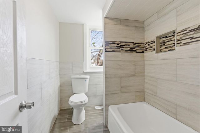 109 N BROADWAY, Gloucester City, NJ 08030