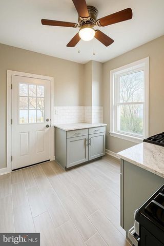 109 N BROADWAY, Gloucester City, NJ 08030