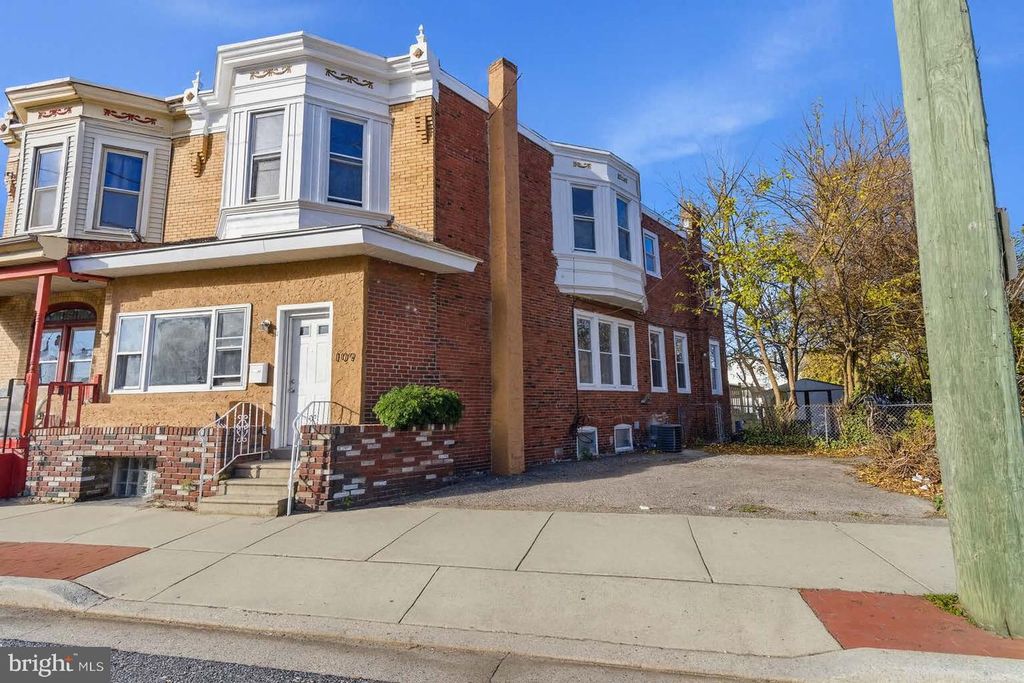 109 N BROADWAY, Gloucester City, NJ 08030