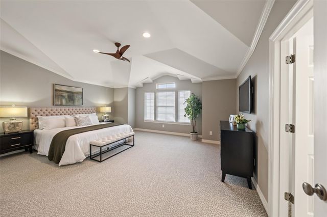 2708 Wroxton Road, West University Place, TX 77005