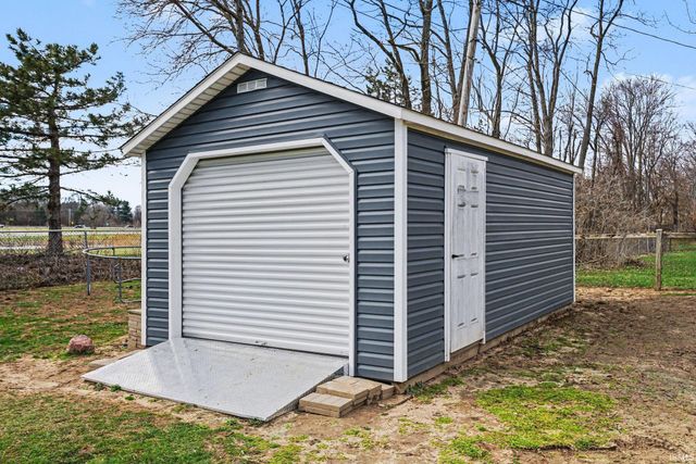 57423 Horseshoe Court, Goshen, IN 46528