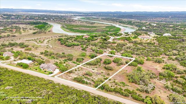 2248 San Jose Way, Canyon Lake, TX 78133
