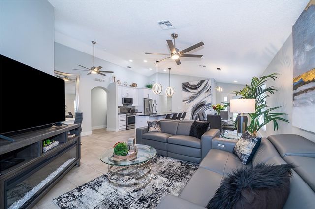 1430 PARK PLACE, Haines City, FL 33844