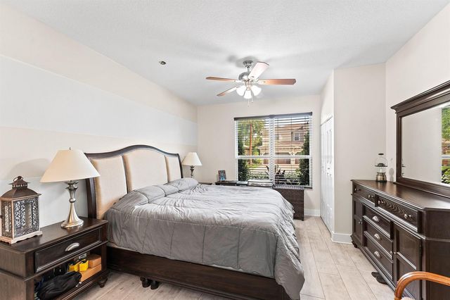 9173 Oak Alley Drive, Lake Worth, FL 33467