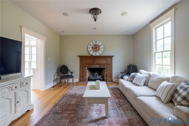 13419 Scotts Rd, Dewitt, VA 23840