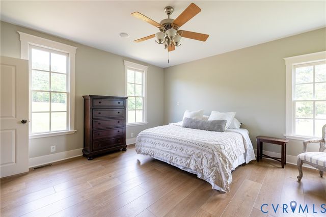 13419 Scotts Rd, Dewitt, VA 23840