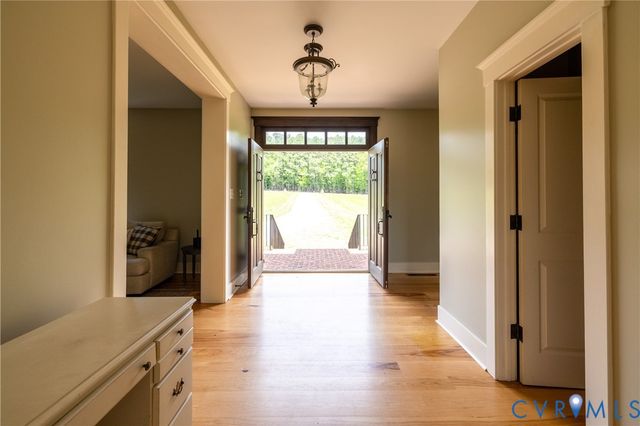 13419 Scotts Rd, Dewitt, VA 23840