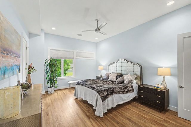 1014 9th Ave, S, Nashville, TN 37203