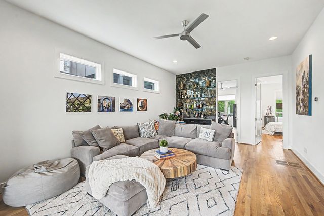 1014 9th Ave, S, Nashville, TN 37203