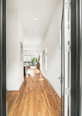 1014 9th Ave, S, Nashville, TN 37203