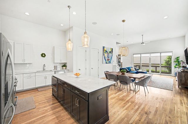 1014 9th Ave, S, Nashville, TN 37203