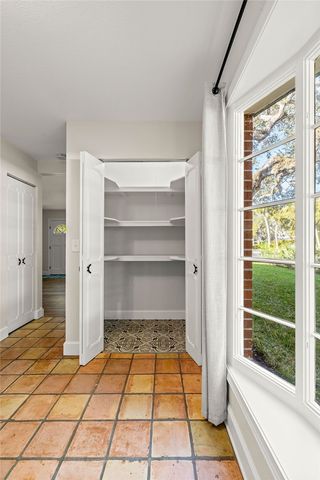 2924 Eagle Drive, Vero Beach, FL 32963