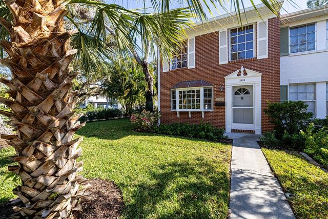 2924 Eagle Drive, Vero Beach, FL 32963