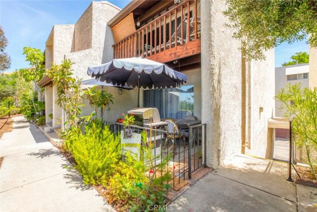 7759 Via Capri, Burbank, CA 91504