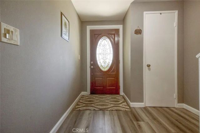 7759 Via Capri, Burbank, CA 91504