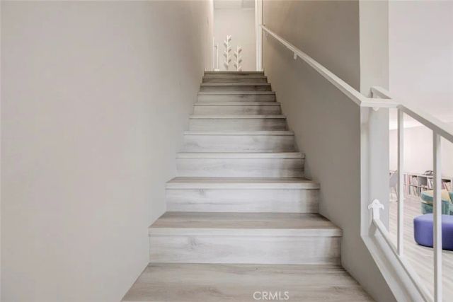 7759 Via Capri, Burbank, CA 91504