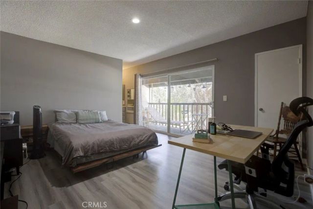 7759 Via Capri, Burbank, CA 91504