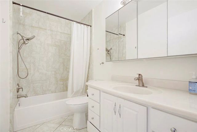 7759 Via Capri, Burbank, CA 91504