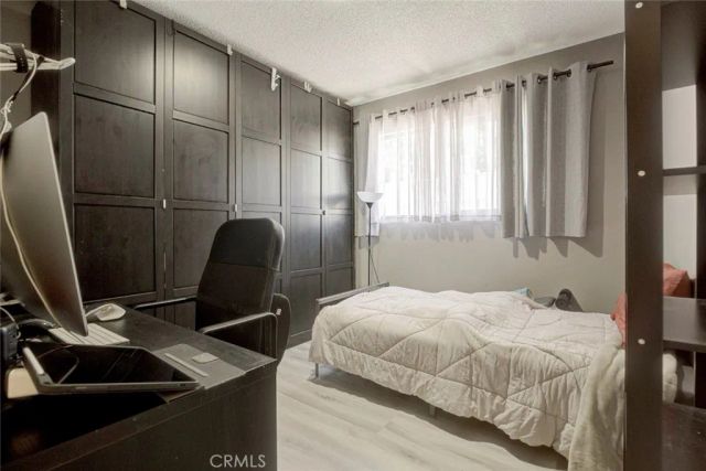 7759 Via Capri, Burbank, CA 91504