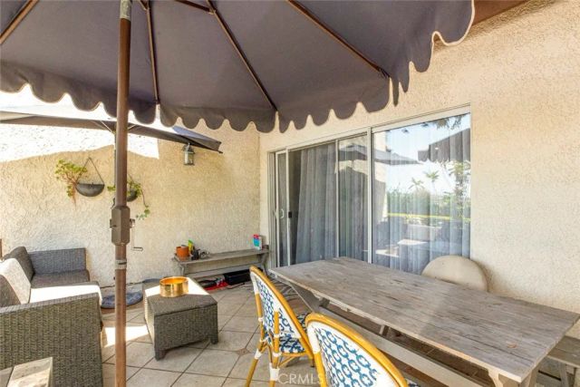 7759 Via Capri, Burbank, CA 91504