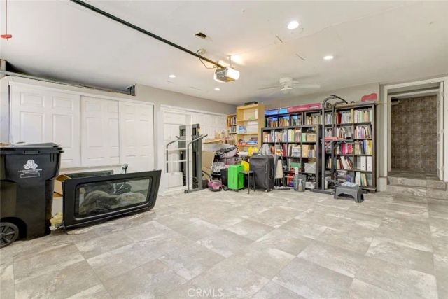 7759 Via Capri, Burbank, CA 91504