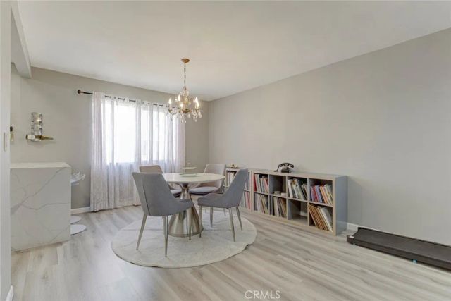 7759 Via Capri, Burbank, CA 91504