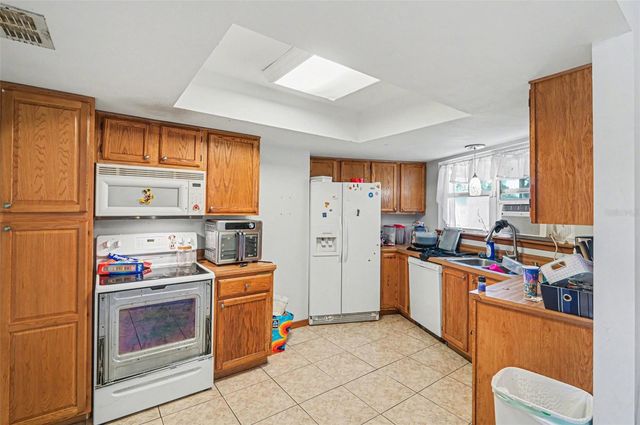 2675 GRAMERCY DRIVE, Deltona, FL 32738