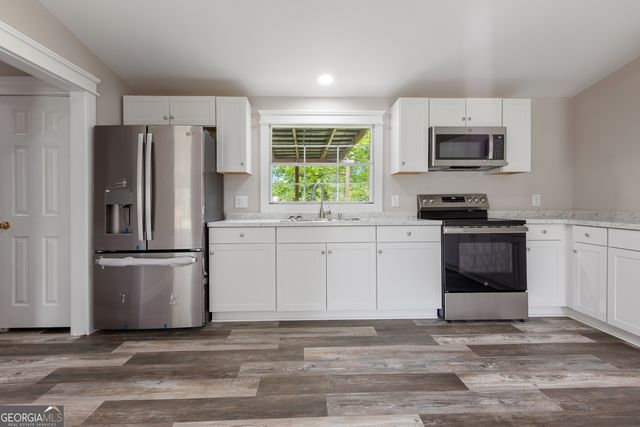 160 Sarah Drive, Brunswick, GA 31525