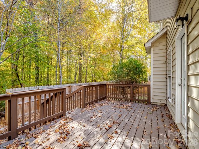 216 Devon Forest Drive, Mooresville, NC 28115