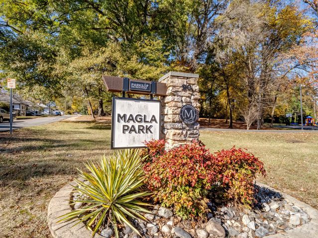 216 Devon Forest Drive, Mooresville, NC 28115