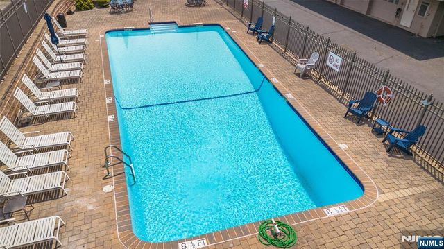 575 Grove Street F3, Clifton, NJ 07013
