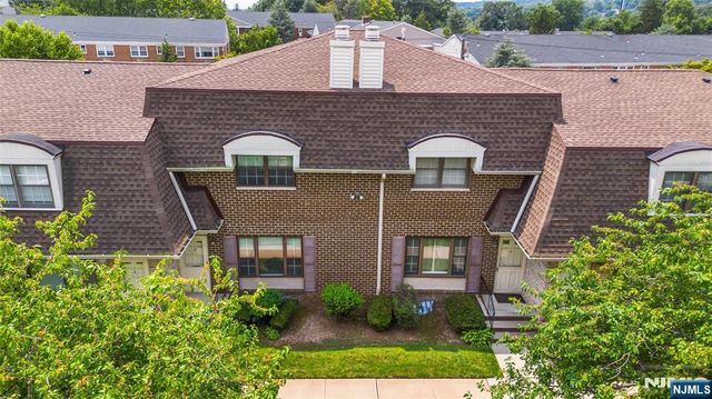 575 Grove Street F3, Clifton, NJ 07013