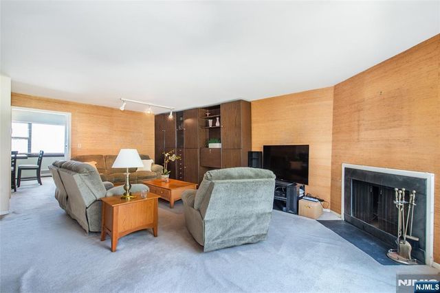 575 Grove Street F3, Clifton, NJ 07013