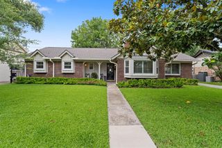3006 Ann Arbor Drive, Houston, TX 77063