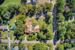 211 W Steele Drive, Summerville, SC 29483