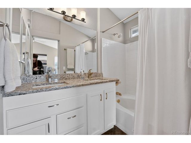 1272 S Alton Ct, Denver, CO 80247