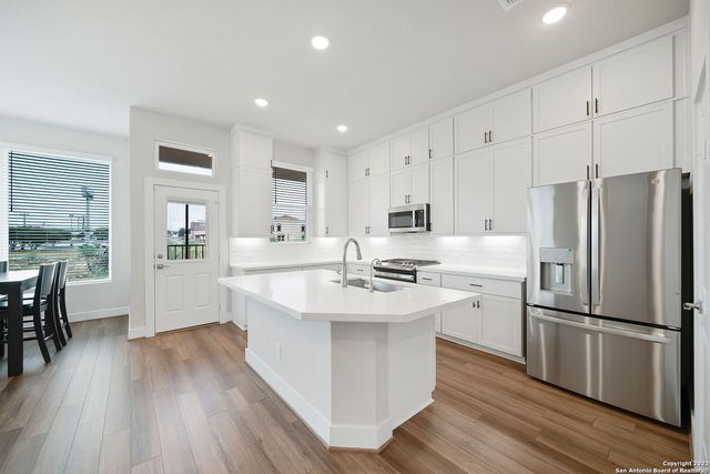 8851 Oakland Rd Unit 19, San Antonio, TX 78240