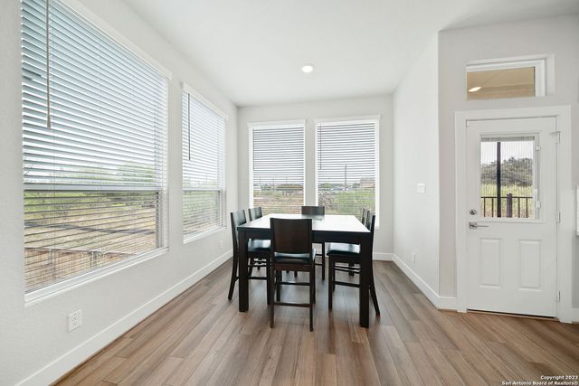 8851 Oakland Rd Unit 19, San Antonio, TX 78240