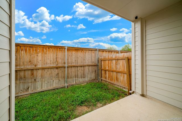 8851 Oakland Rd Unit 19, San Antonio, TX 78240