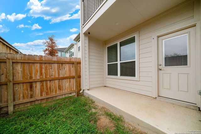 8851 Oakland Rd Unit 19, San Antonio, TX 78240