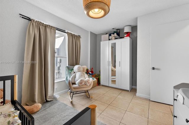 9756 SW 222nd St, Cutler Bay, FL 33190