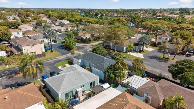 9756 SW 222nd St, Cutler Bay, FL 33190